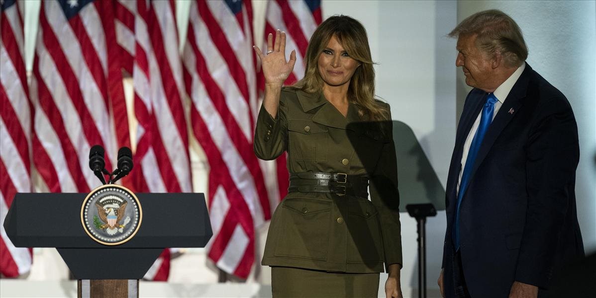 Podporu Donaldovi Trumpovi vyjadrila manželka aj šéf diplomacie USA