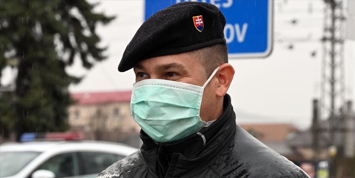 Polícia SR: Spôsob ako obísť nariadenie nosiť rúško neexistuje!