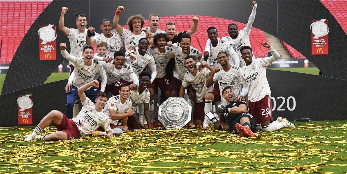 Prvú trofej pred novou sezónou Premier League si ukoristil Arsenal