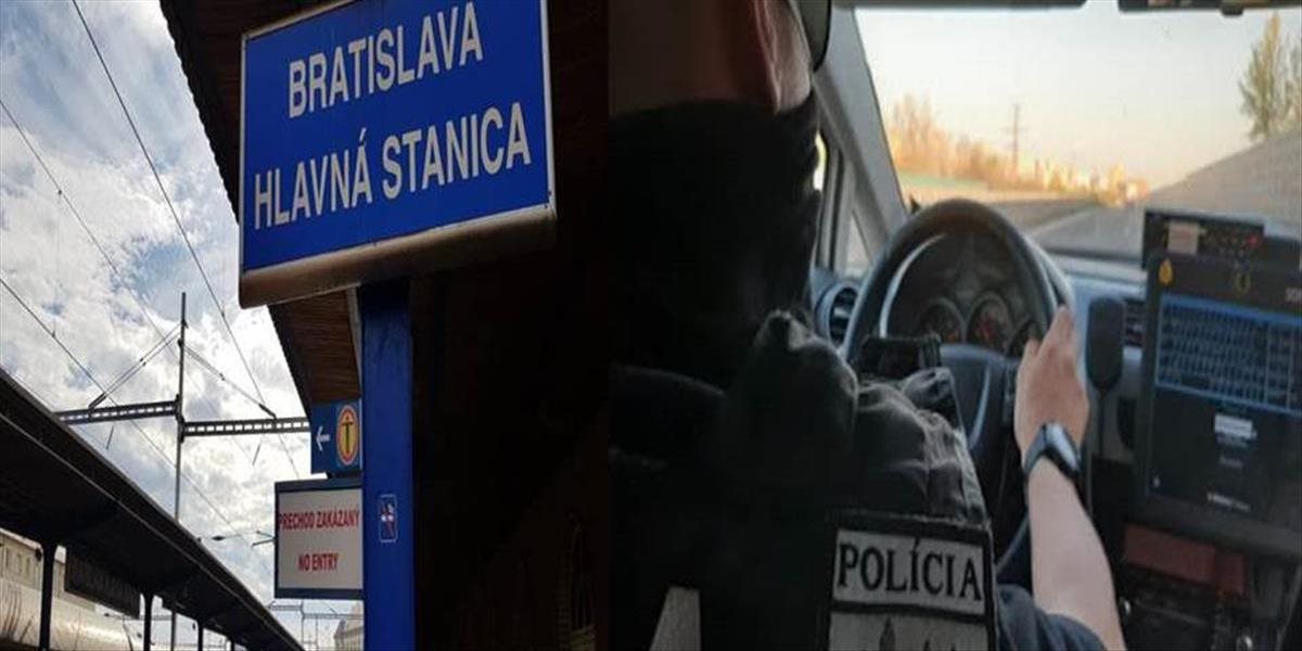 Na Hlavnej stanici v Bratislave vyčíňal ozbrojený muž, SBSkárovi sa vyhrážal zabitím