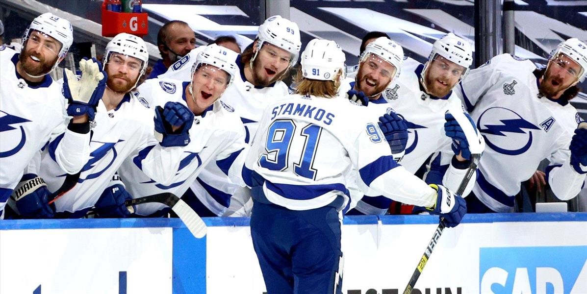 Navrátilec Stamkos pomohol Tampe k druhému víťazstvu nad Dallasom