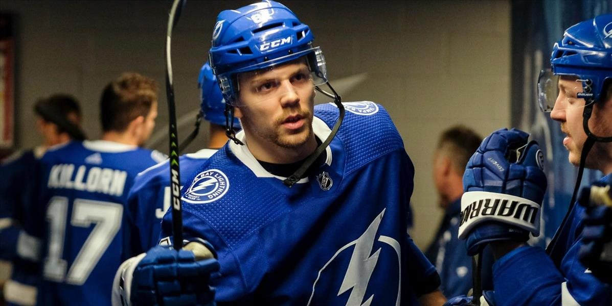 Erik Černák prezradil, ako vyzerali oslavy po zisku Stanley Cupu, načrtol aj svoju budúcnosť v klube