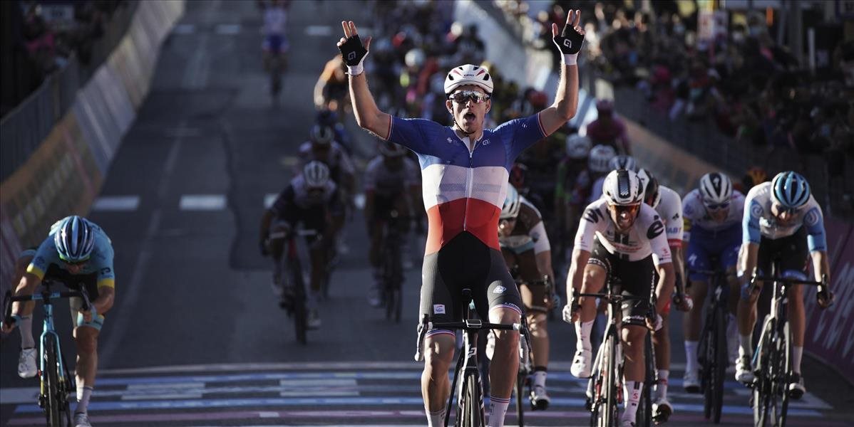 Giro d'Italia: Víťazom 6. etapy Démare, Sagan prišiel o cyklámenový dres