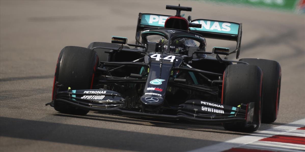 Lewis Hamilton sa môže stať najlepším pilotom histórie F1 už v tejto sezóne