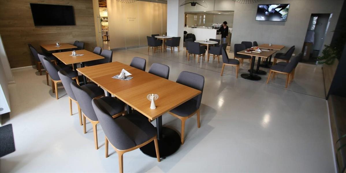 REPORTÁŽ: Jedáleň v NRSR bude pre poslancov zatvorená