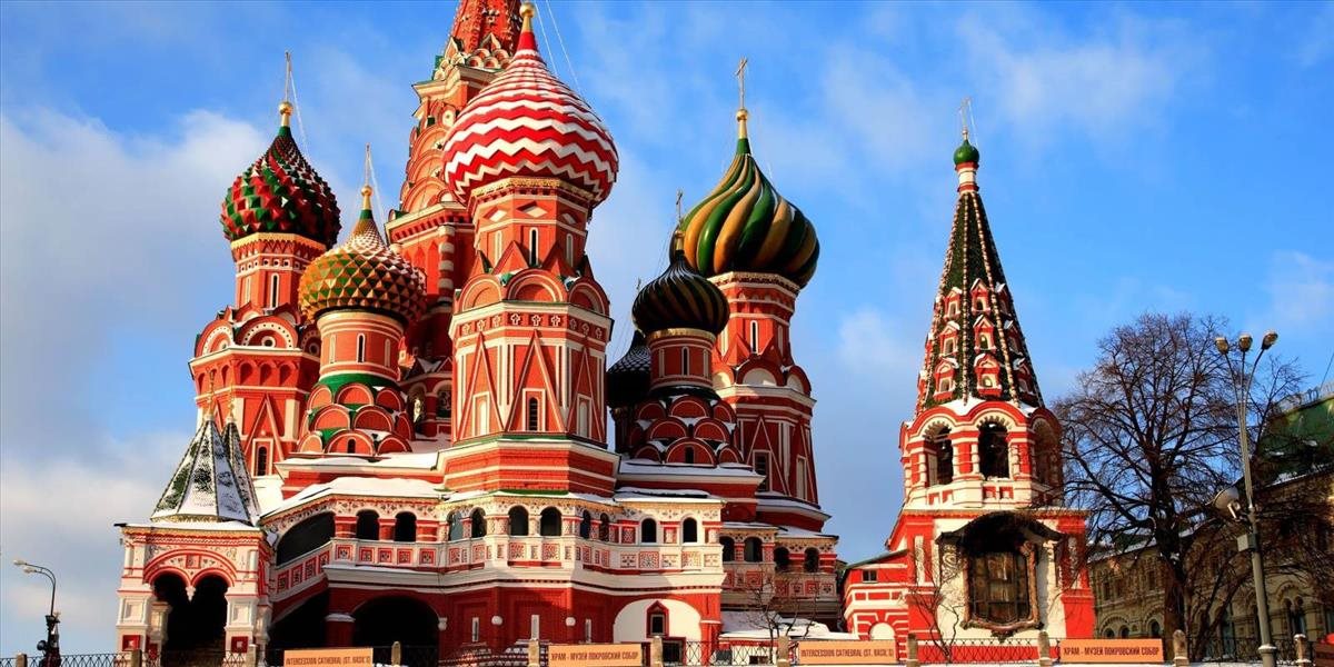 Vojak v Rusku zastrelil troch kolegov a pri úteku z vojenskej jednotky ukradol auto