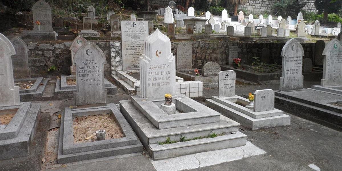 Útočníka z Viedne odmietajú pochovať na moslimskom cintoríne. Veriaci "nechcú ležať vedľa vraha"
