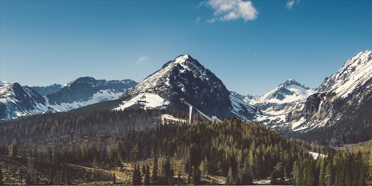 VIDEO: Pozrite, ako o Vianociach repujú hokejisti Popradu