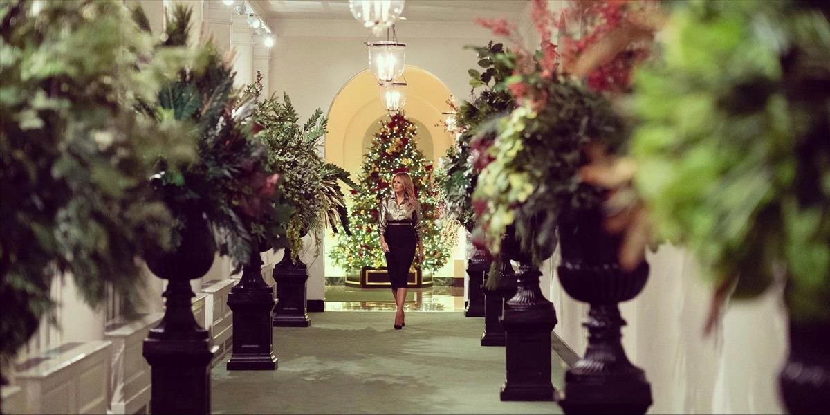 Melania Trumpová sa pochválila pompéznou vianočnou výzdobou Bieleho domu. Páči sa vám?
