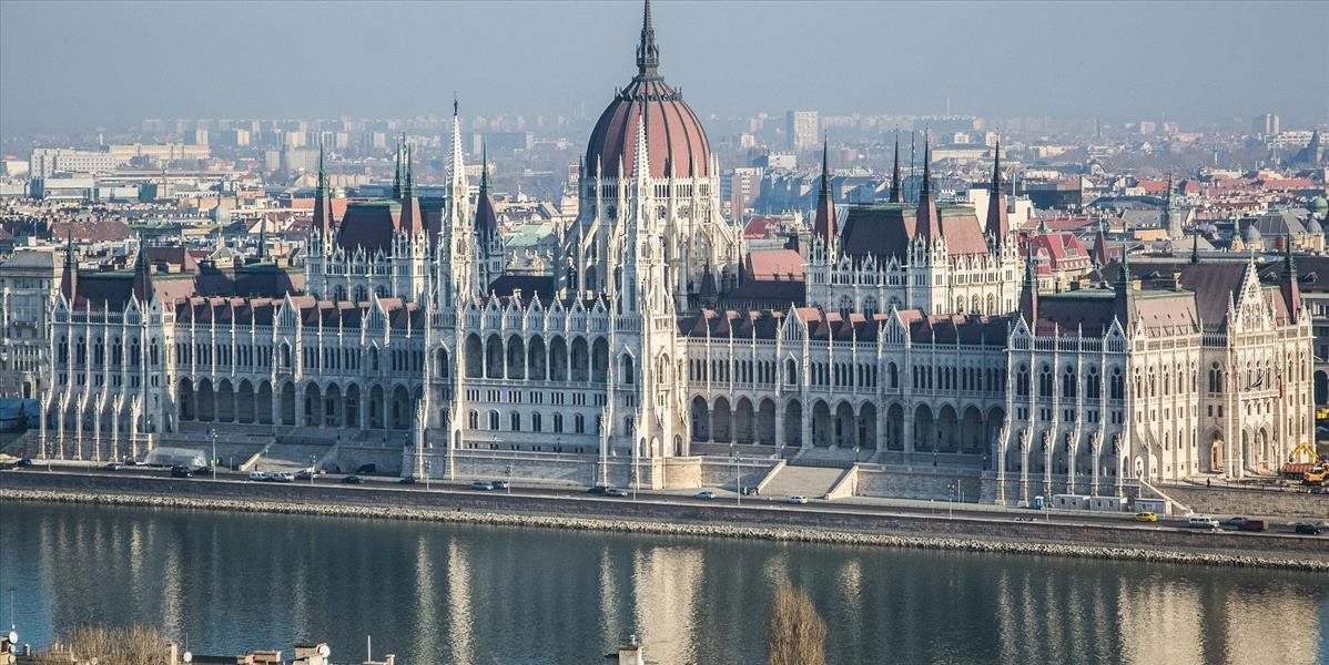 Opozičné sily v Maďarsku sa spojili, aby zosadili vládnuci Fidesz