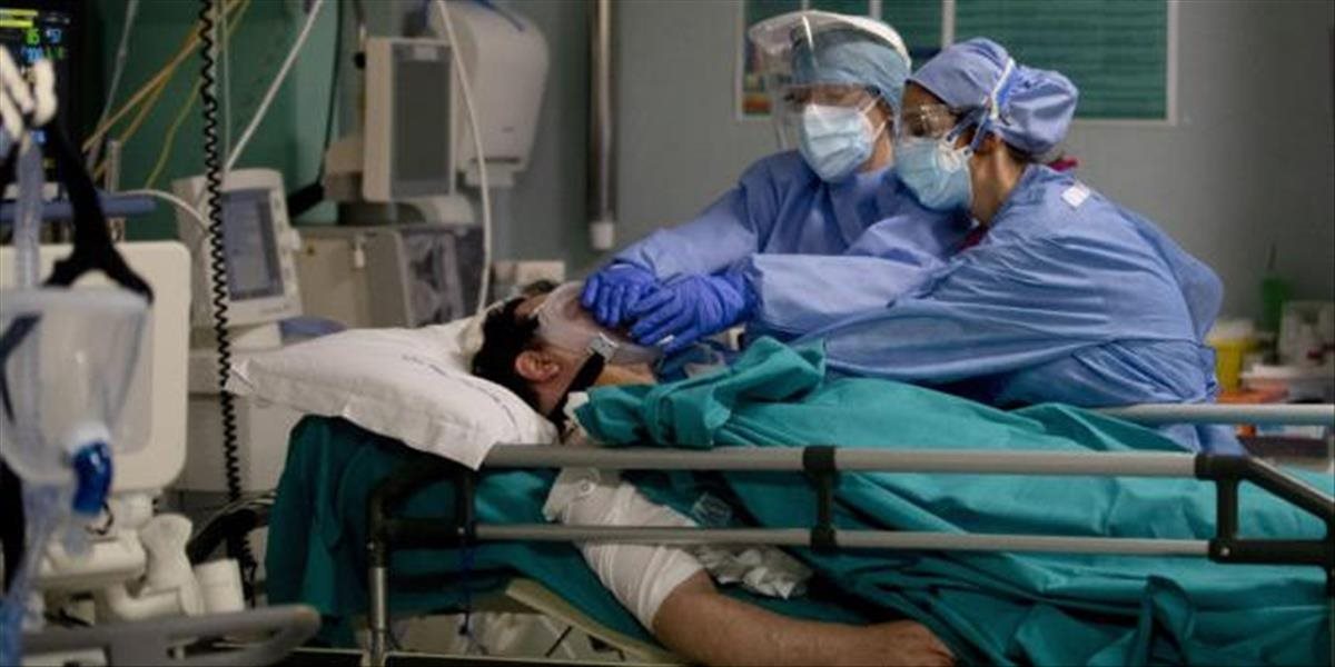 Lekári a zdravotníci na COVID oddeleniach si finančne prilepšia. Vláda ich odmení za ich nasadenie a tvrdú prácu