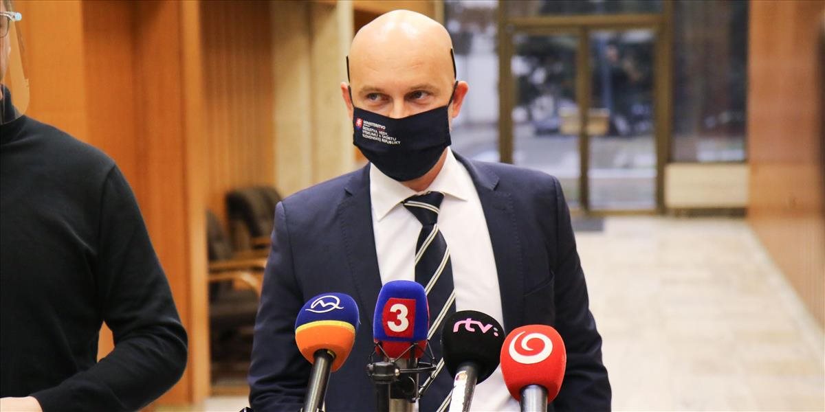 Minister školstva predstavil plán na návrat detí do škôl. Upozornil však, že všetko bude závisieť od epidemiologickej situácie