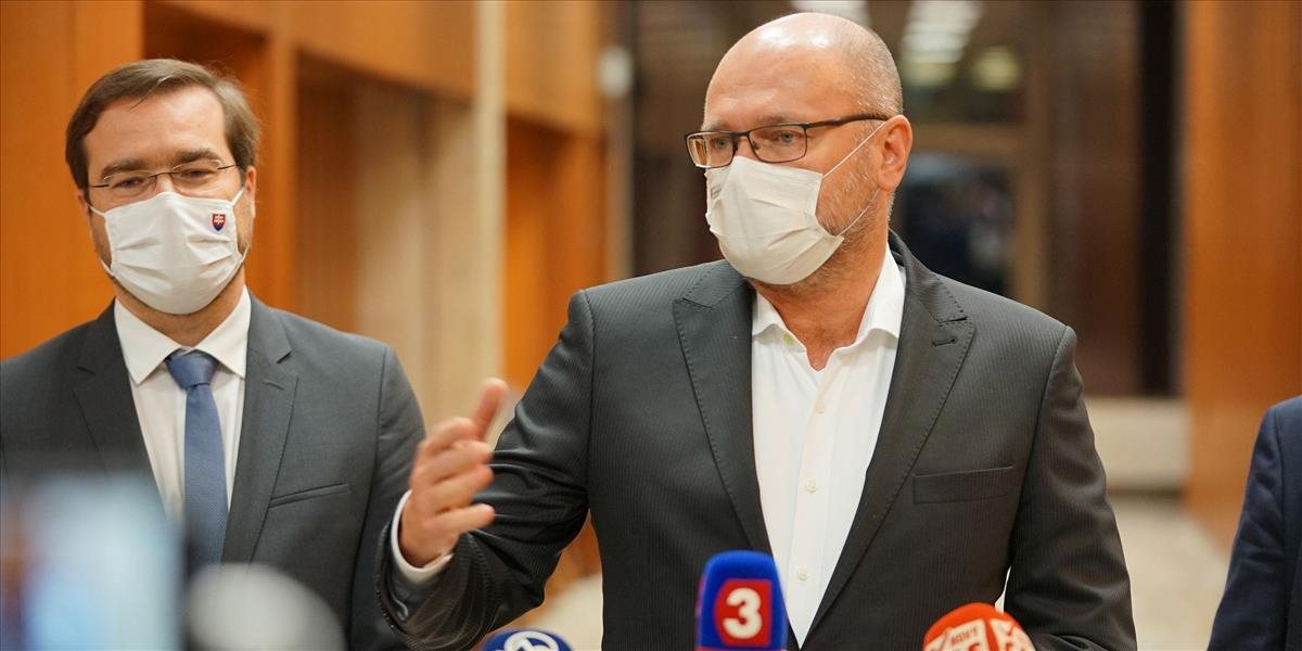 Sulík sa rozhodol ukončiť mlčanie. Vyjadrenia premiéra považuje za ohováranie