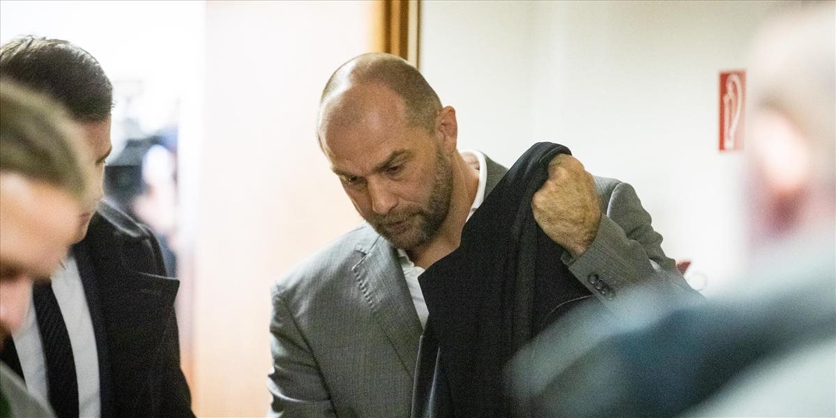 Norbertovi Bödörovi predĺžili väzbu do apríla