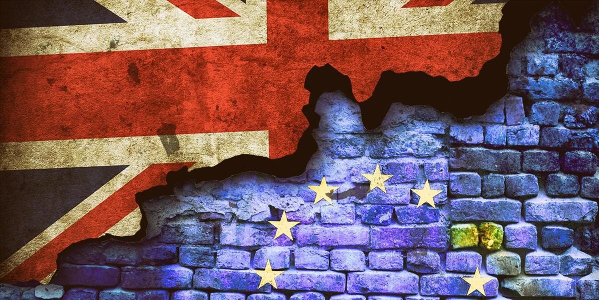 Medzi EÚ a Britániou to vrie, problémom je štatút diplomata únie