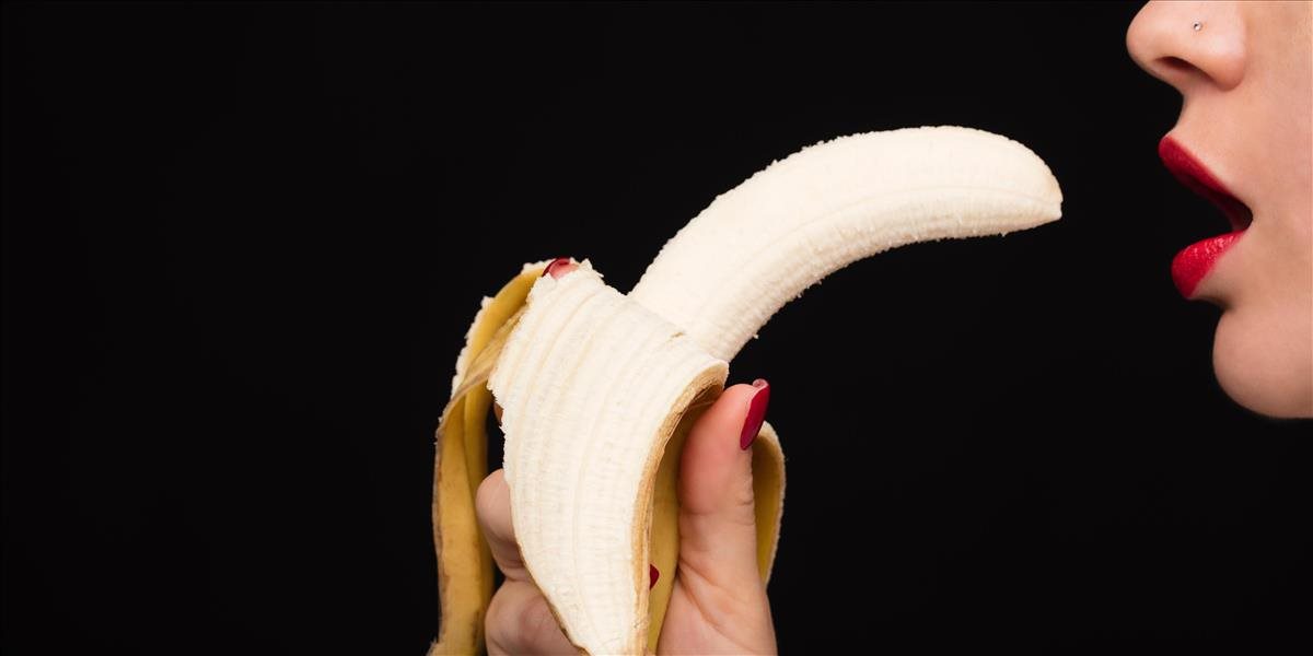 Žena v Bratislave zastavila lupiča, začala ho orálne uspokojovať