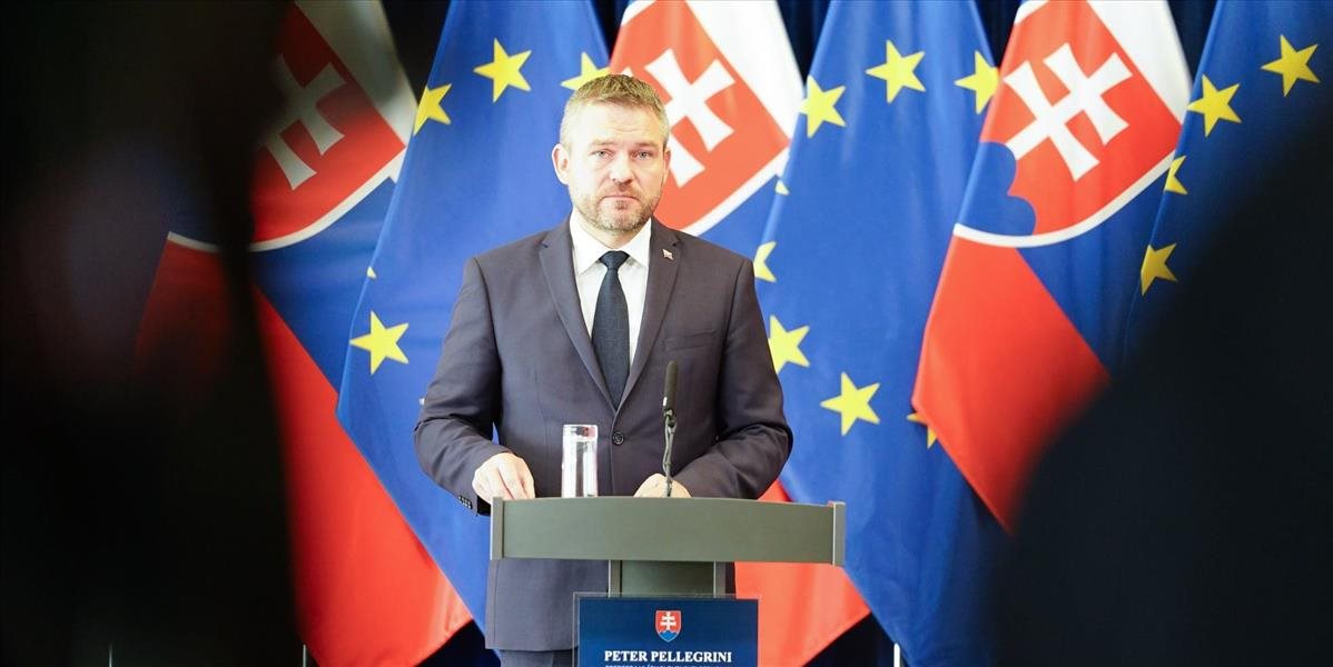 Pellegrini letel vládnym špeciálom na operu do Drážďan. Hodinová sadzba tohto letu je približne 5500 Eur