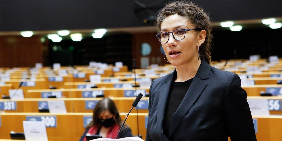 Nicholsonová odchádza z SaS: Nejde o zbabelosť, ale o priznanie si politickej zodpovednosti