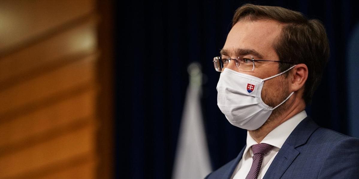 Krajčí to predostrel narovinu: Situácia s epidémiou koronavírusu sa na Slovensku zhoršuje