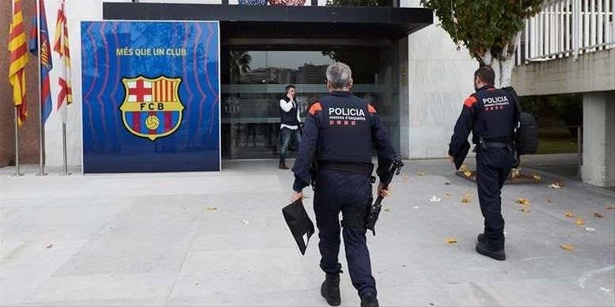 VIDEO Polícia v sídle FC Barcelona! Zo zatknutých je už známe jedno meno, Messi dal policajtovi autogram
