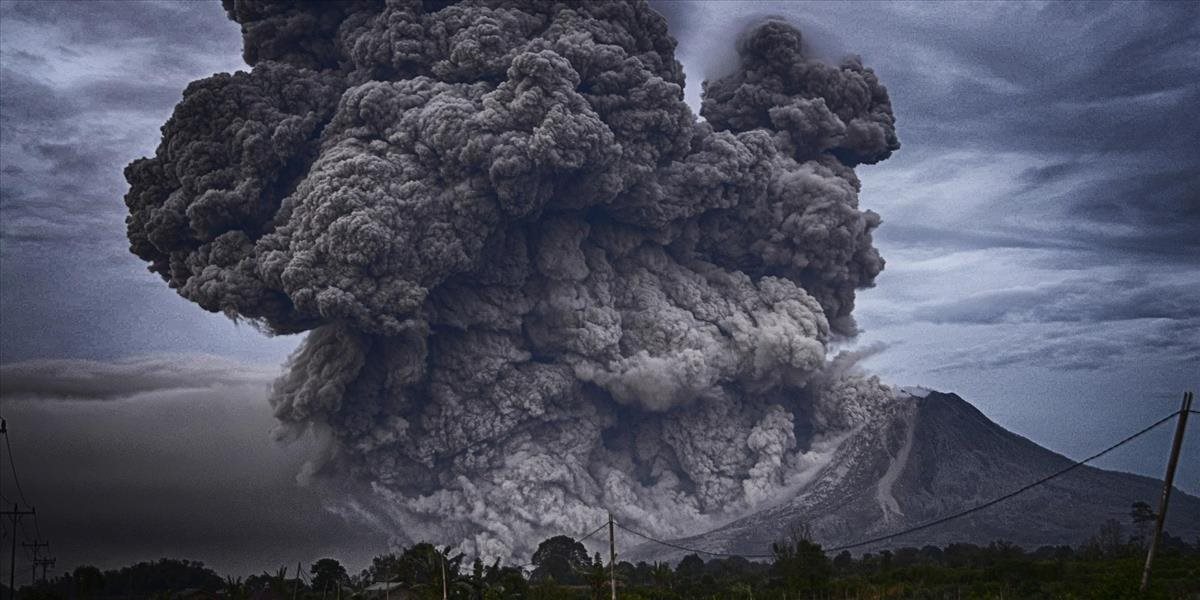 Erupcia sopky v Nikarague zasypala popolom celé mesto