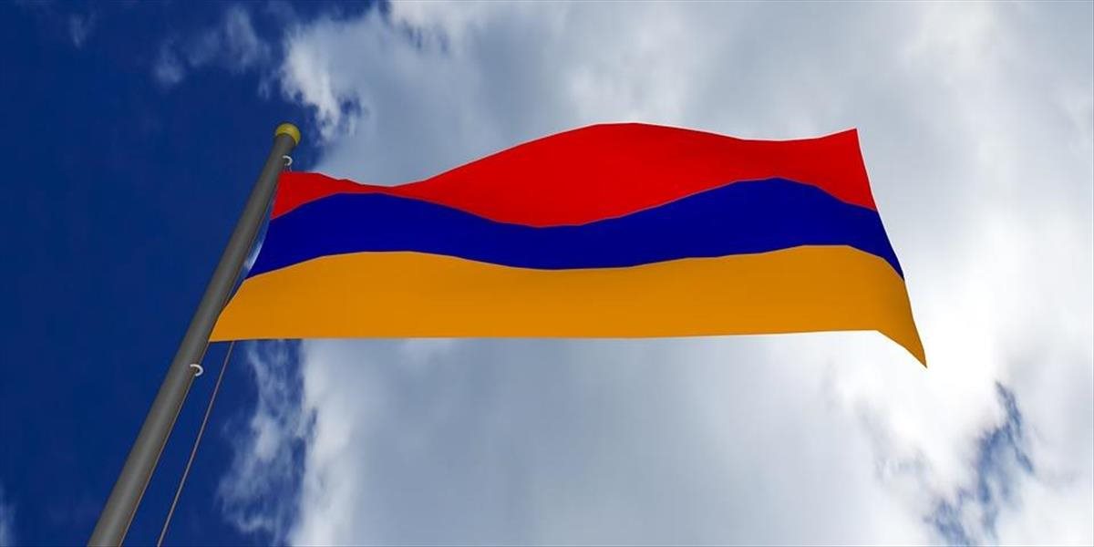 Arménsky premiér oznámil predčasné voľby, ktoré sa uskutočnia v júni