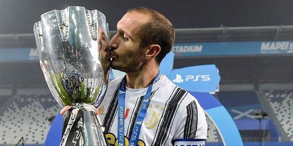 Legendárny Chiellini bojuje so zraneniami, zvažuje koniec kariéry