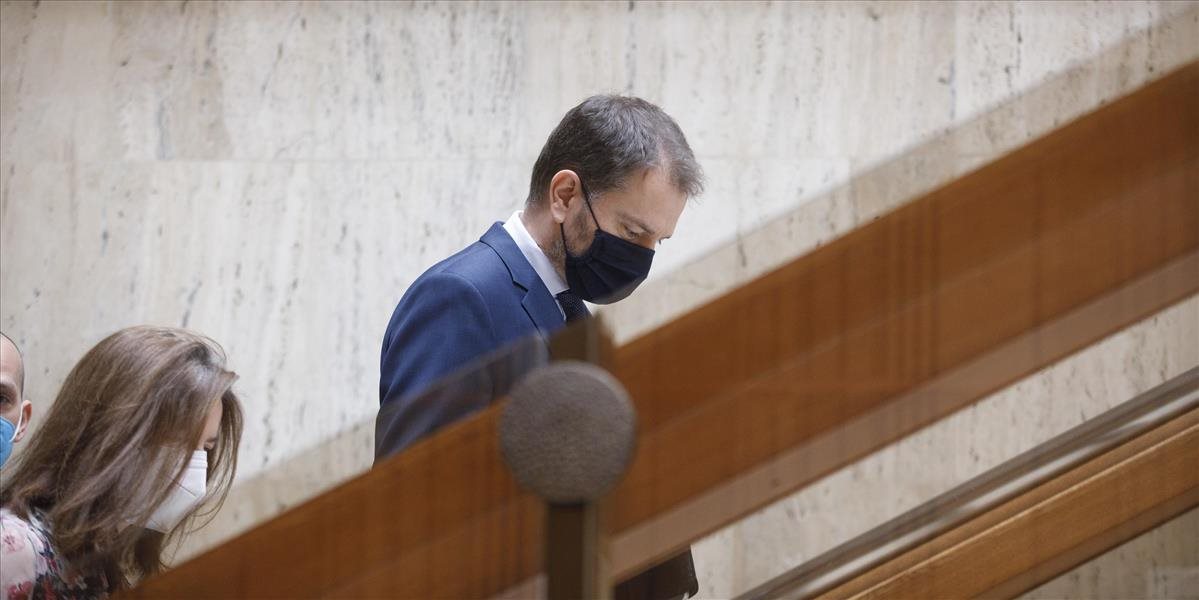 Koaličné rokovania budú dnes večer pokračovať. Podarí sa lídrom ukončiť vládnu krízu?