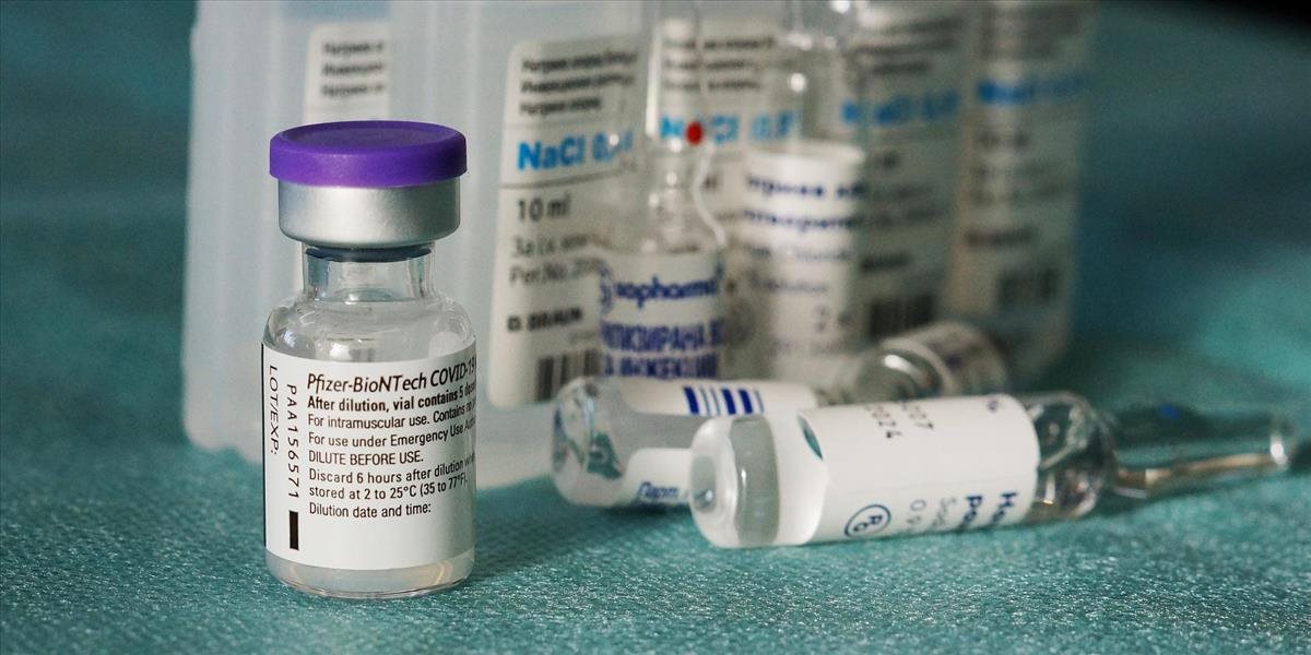 Macao a Honkong pozastavujú očkovanie vakcínou od firiem Pfizer a BioNTech. Dôvod vás zaskočí