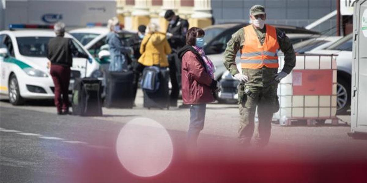 Rakúsko opäť sprísňuje režim na hraniciach, slovenskí pendleri môžu mať problém
