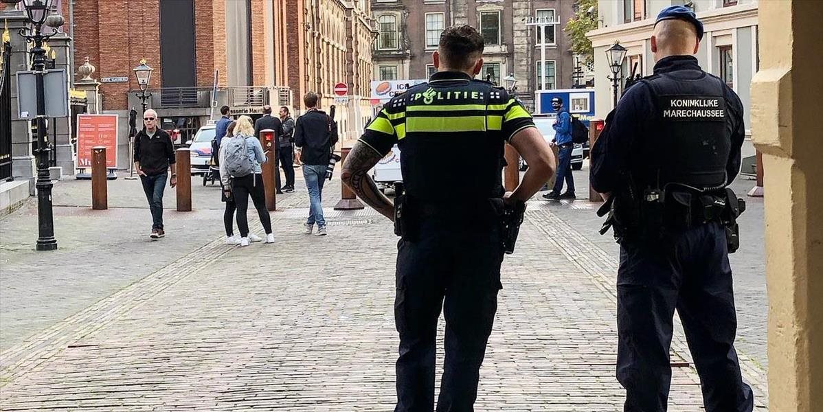 Holandsko je na nohách! Budovu parlamentu museli evakuovať pre nahlásenú bombu