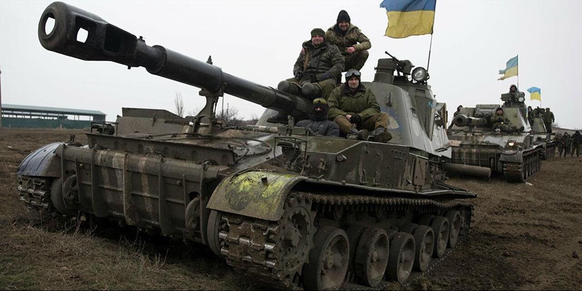 V ukrajinskom parlamente uviedli, že krajina je blízko rozsiahlej vojny na Donbase