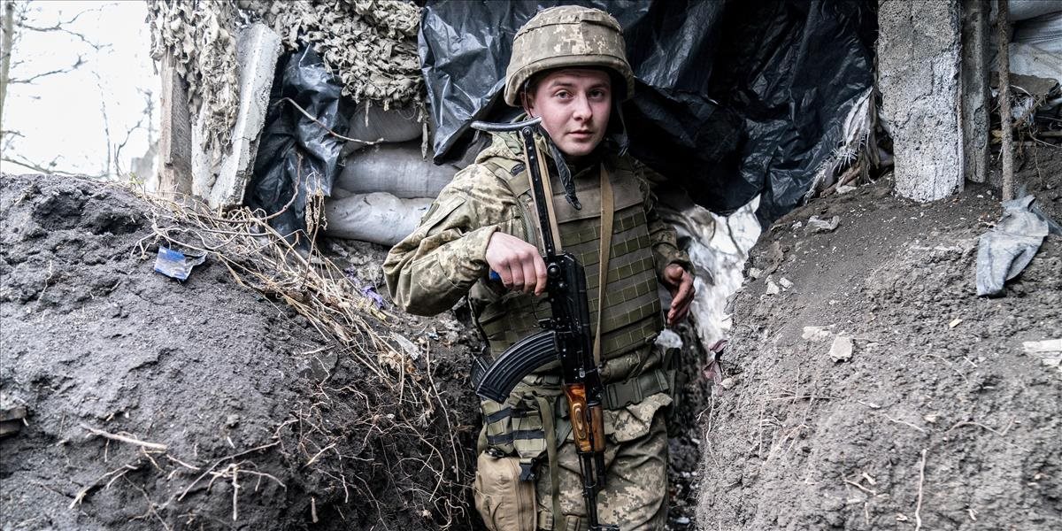 V Kyjeve vyhlásili spoločnú prípravu s NATO na vojnu o Krym