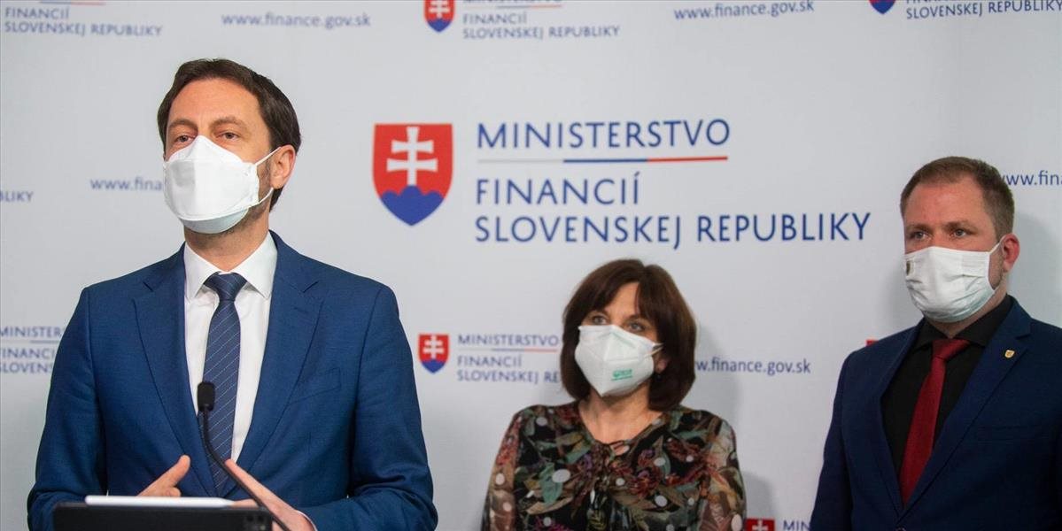 Heger ubezpečuje občanov, že sa budú povoľovať len schválené vakcíny