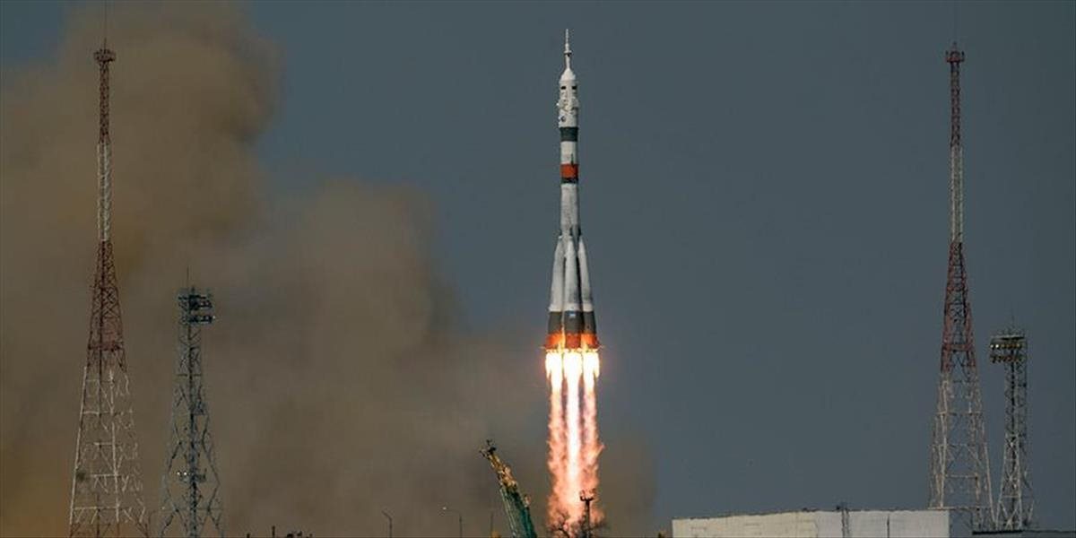 VIDEO: Rusko-americká trojica kozmonautov odštartovala let k Medzinárodnej vesmírnej stanici