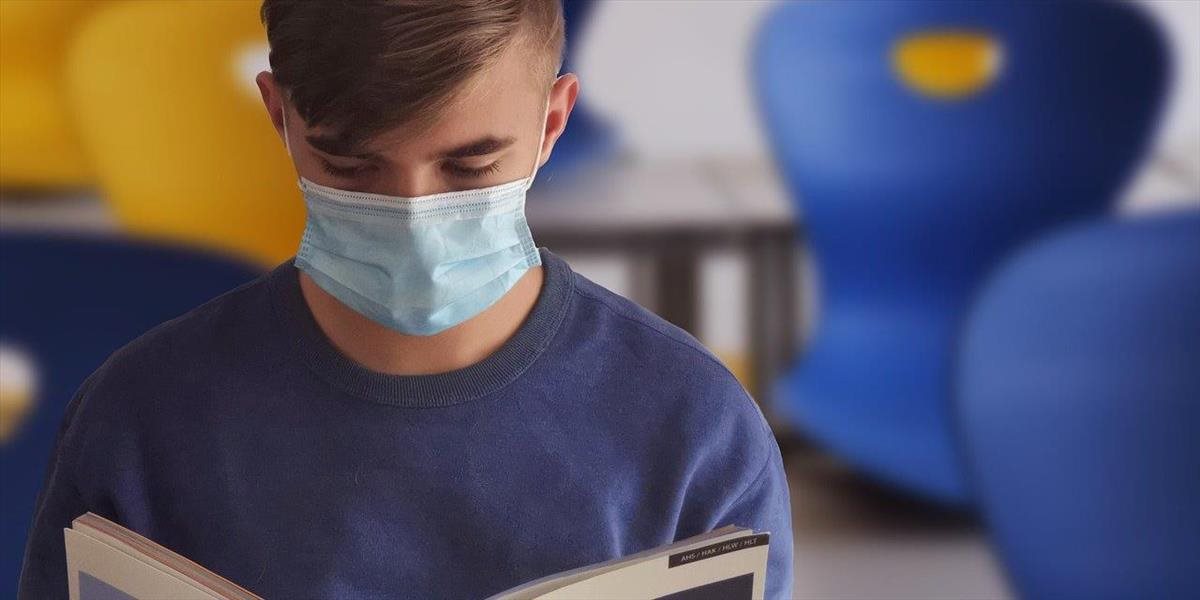 V Košickom kraji sa do lavíc vrátili maturanti a žiaci posledných ročníkov stredných škôl