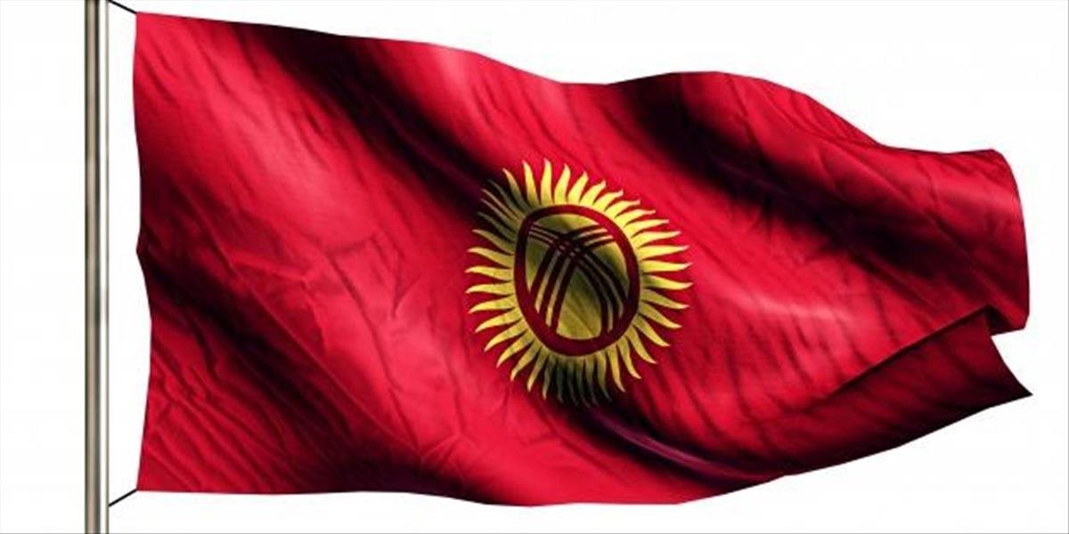 Kirgizskí voliči v referende odsúhlasili novú ústavu, ktorá posilní moc prezidenta