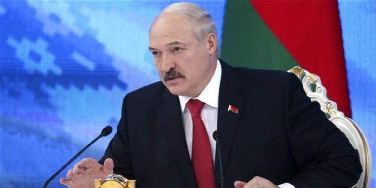 Lukašenko zatvára bieloruské veľvyslanectva u susedov
