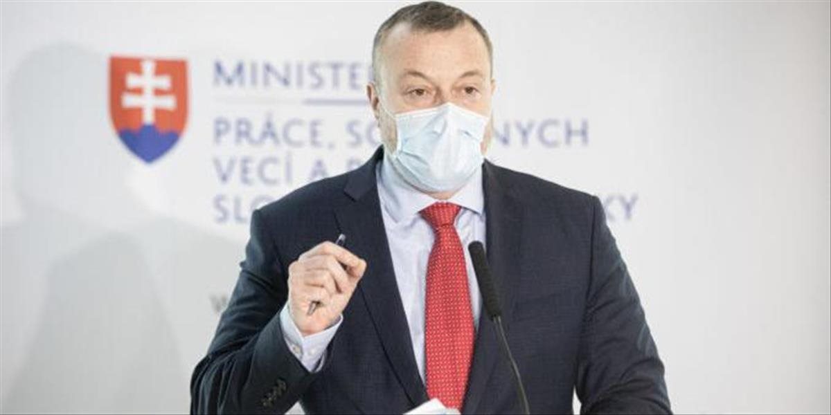 V zariadeniach sociálnych služieb je podľa Krajniaka zaočkovaných už 77 percent ľudí
