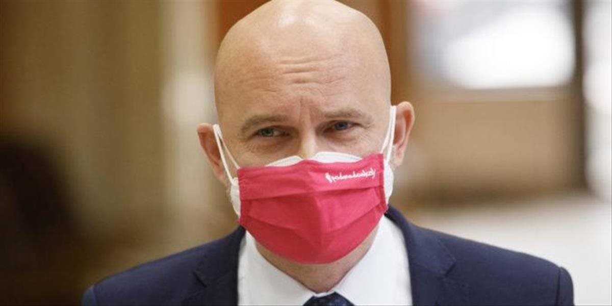 Podľa Branislava Gröhlinga máme už len 300 zatvorených škôl