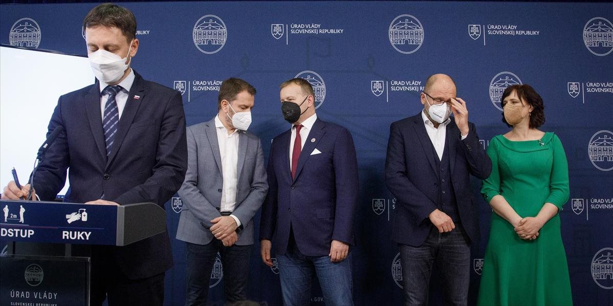 Dočkali sme sa! Od pondelka si môžete posedieť na terase reštaurácií či si ísť zacvičiť do fitka