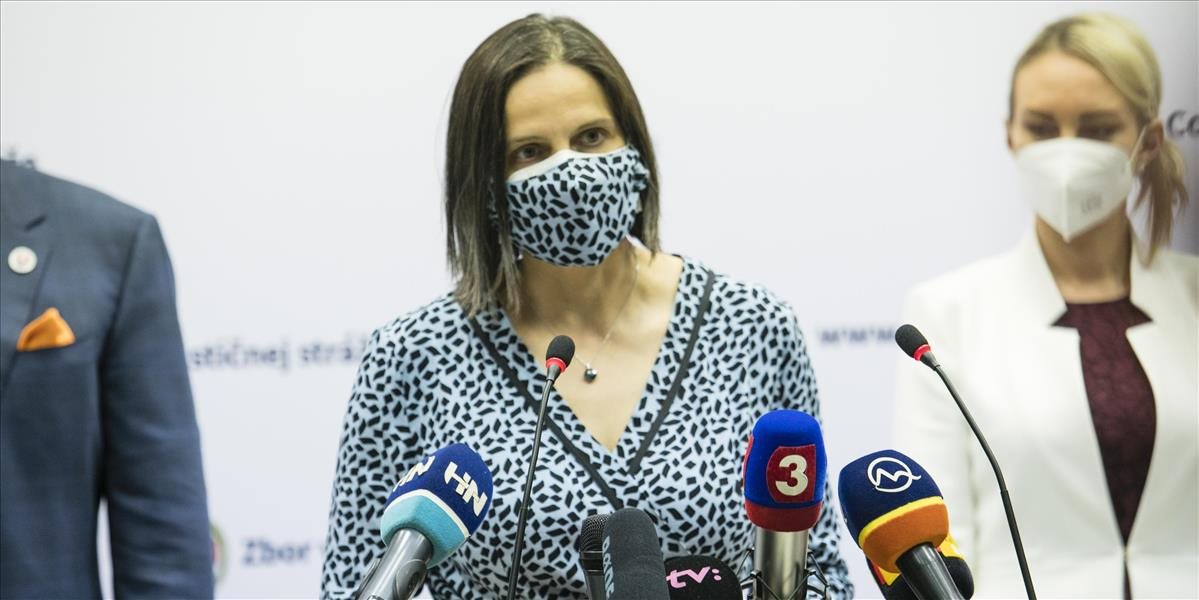 Ministerka Kolíková je pripravená na mimoriadnej schôdzi parlamentu zodpovedať všetky otázky o ich rodinnom biznise