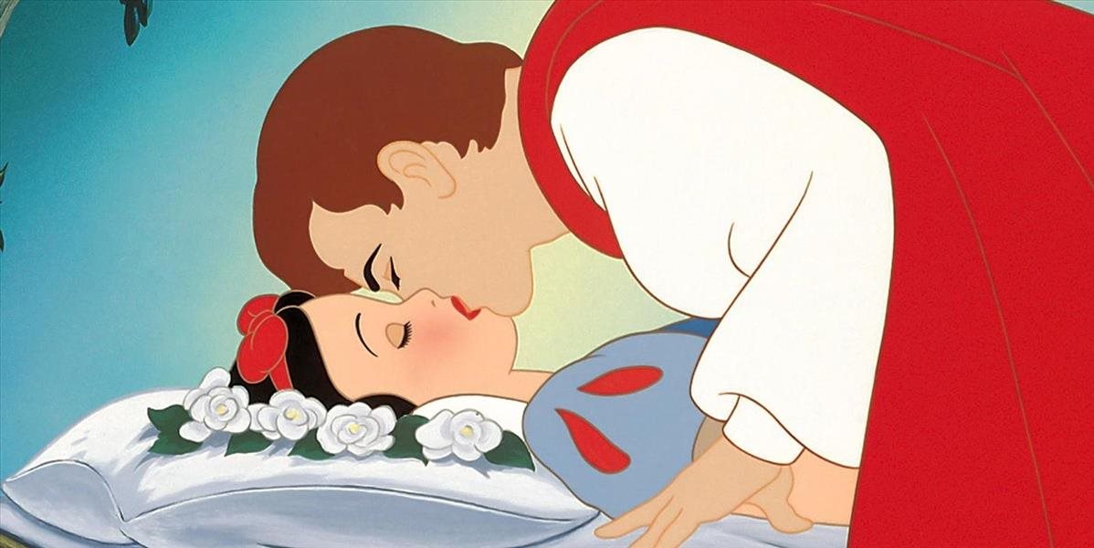 Nahnevaní aktivisti: Snehulienka nedala princovi povolenie, aby ju pobozkal
