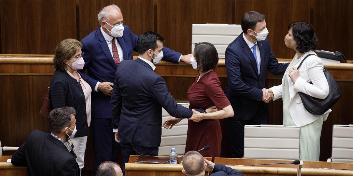 Ministerska Kolíková ustála odvolávanie v parlamente. Zostáva v čele rezortu spravodlivosti