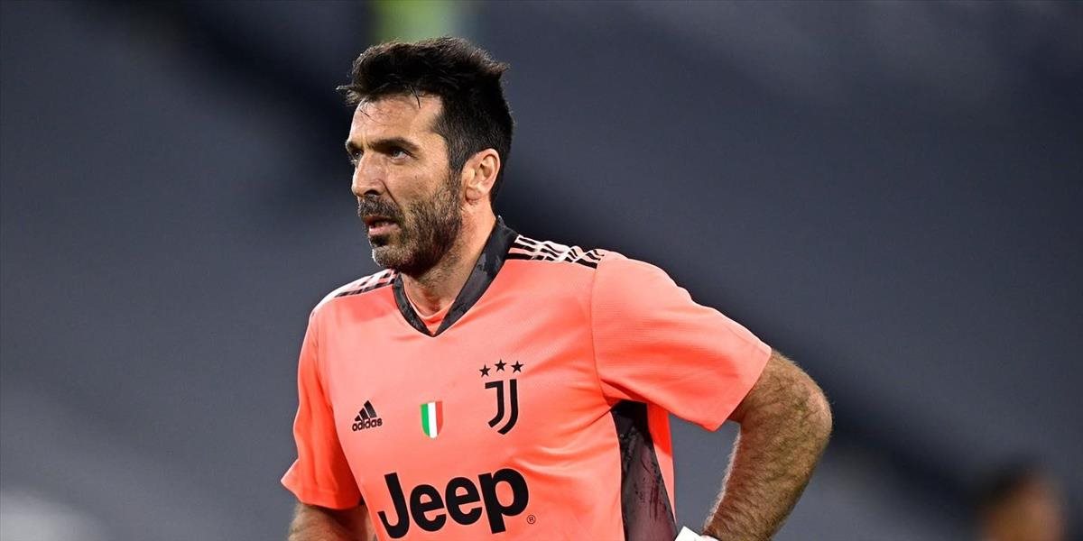 Buffon po sezóne odíde z Juventusu, kariéru zatiaľ neukončil