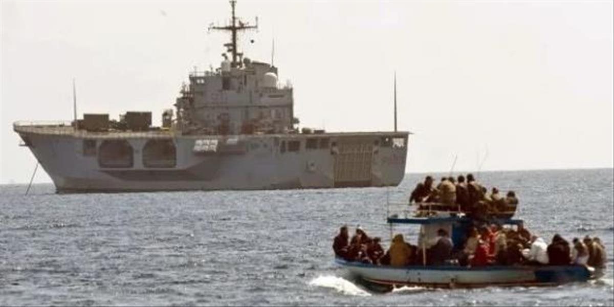 Na Lampedusu opäť začínajú prichádzať húfy migrantov