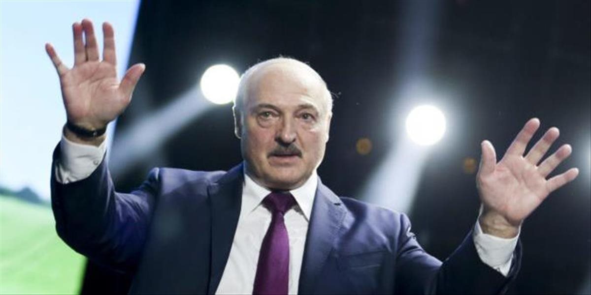 Lukašenko podpísal nový prísny mediálny zákon