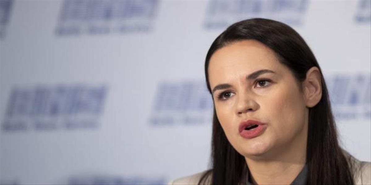 Cichanovská neplánuje ustúpiť, Bielorusi v zahraničí protestovali proti Lukašenkovi