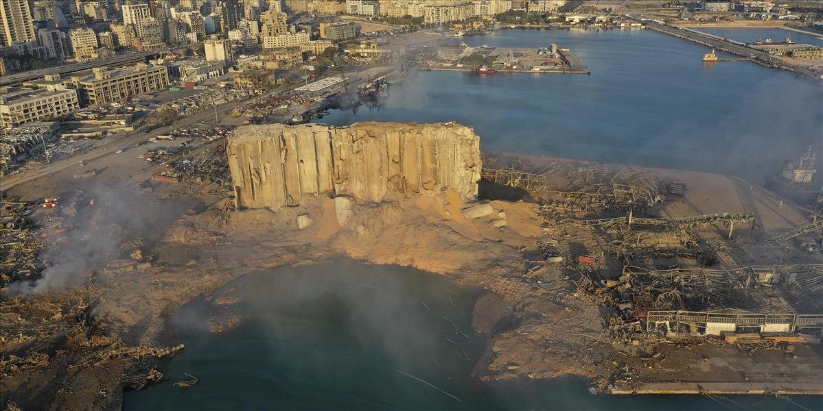 Francúzsko poslalo do Libanonu predbežnú správu o ničivej explózii v bejrútskom prístave