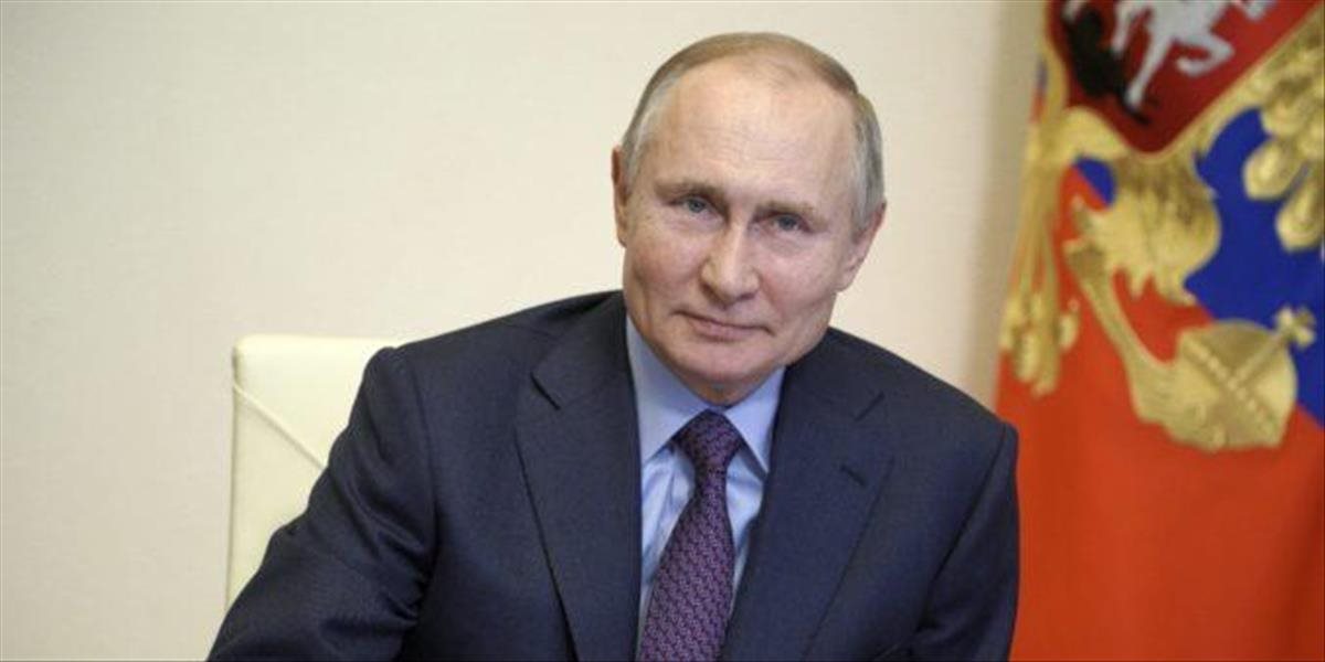 Vladimir Putin podpísal zákon o odstúpení od Zmluvy o otvorenom nebi
